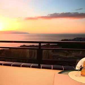 Sunset Paradise Attic Appartamento Costa Adeje (Tenerife)