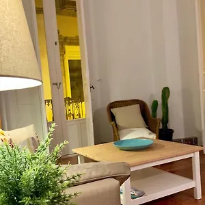 Luz Y Sencillez En El Centro Histórico De Appartamento Málaga